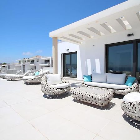 Luxurious Penthouse With Huge Panoramic Terrace Lägenhet San Roque  Exteriör bild