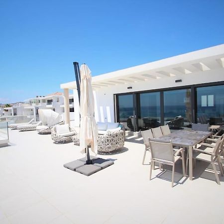 Luxurious Penthouse With Huge Panoramic Terrace Lägenhet San Roque  Exteriör bild
