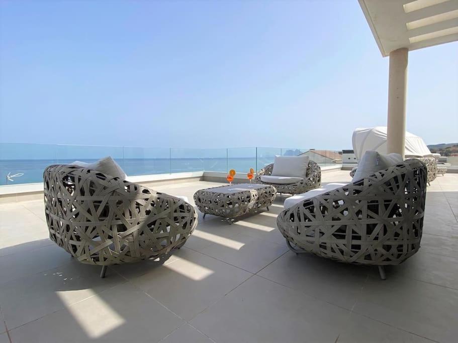 Luxurious Penthouse With Huge Panoramic Terrace Lägenhet San Roque  Exteriör bild
