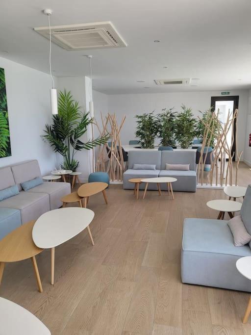 Luxurious Penthouse With Huge Panoramic Terrace Lägenhet San Roque  Exteriör bild